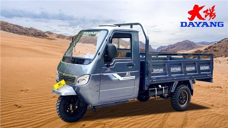 Super Loading Ability Cabin Tricycle Delivery Van